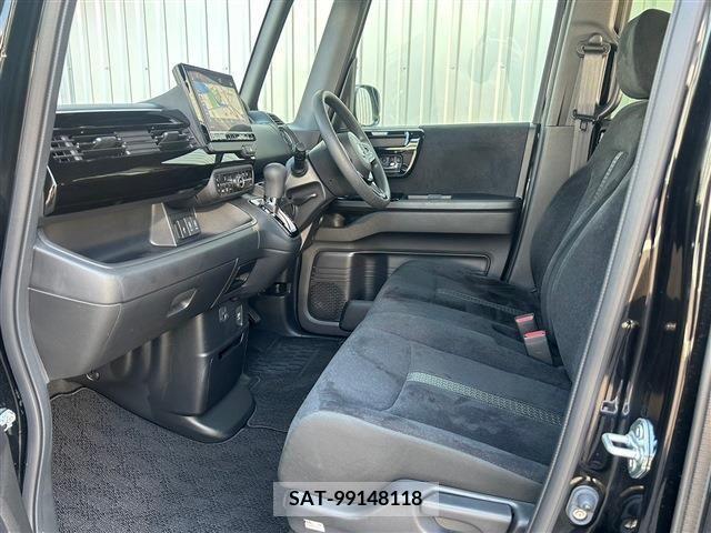 Honda N BOX CUSTOM 2023-02 215883-6