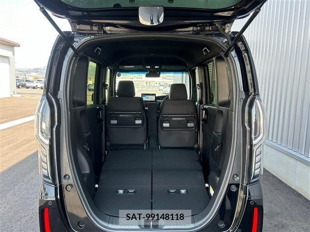 Honda N BOX CUSTOM 2023-02 215883-9