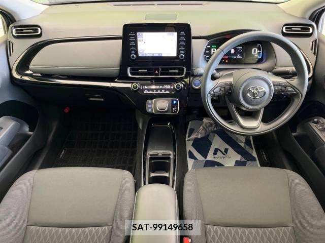 Toyota AQUA 2021-08 349326-1