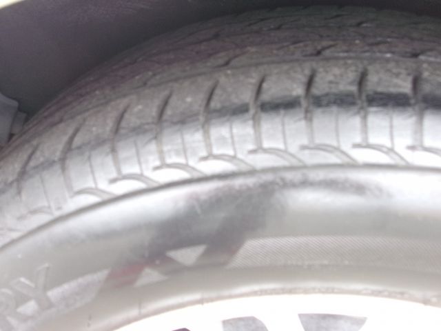 Toyota PREMIO 2005-01 182528-6