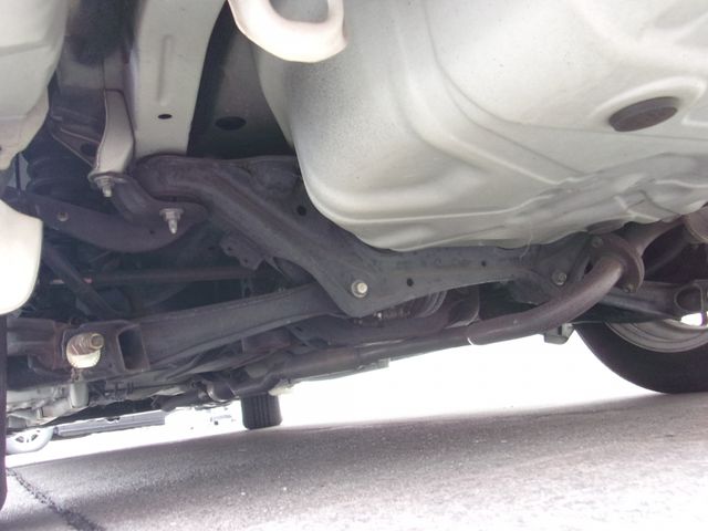 Toyota PREMIO 2005-01 182528-13