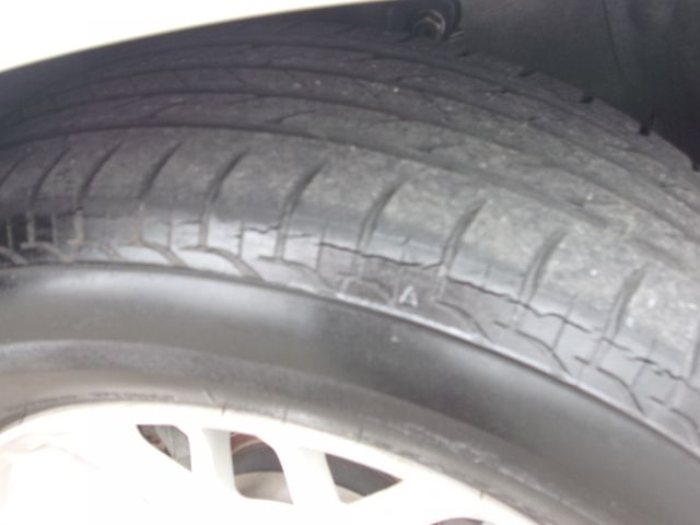 Toyota PREMIO 2005-01 182528-5
