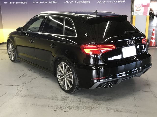 Audi A3 2018-07 192889-11