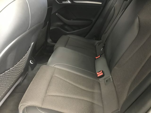 Audi A3 2018-07 192889-17