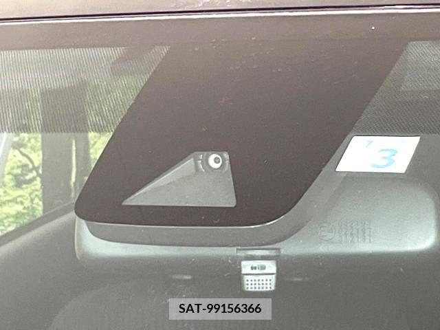 Toyota PRIUS ALPHA 2020-03 349673-2