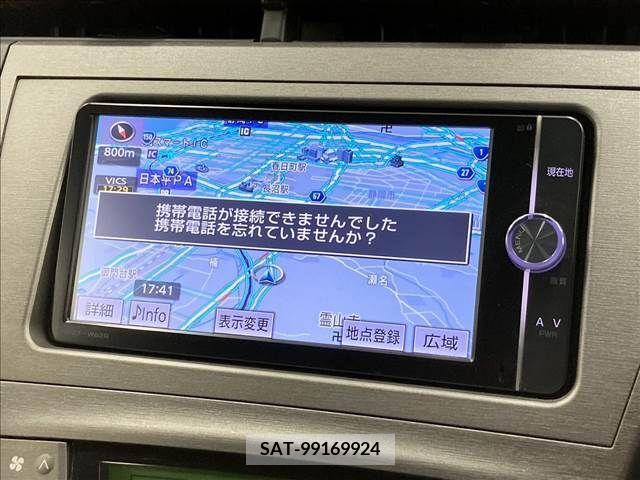 Toyota PRIUS 2013-07 281972-3