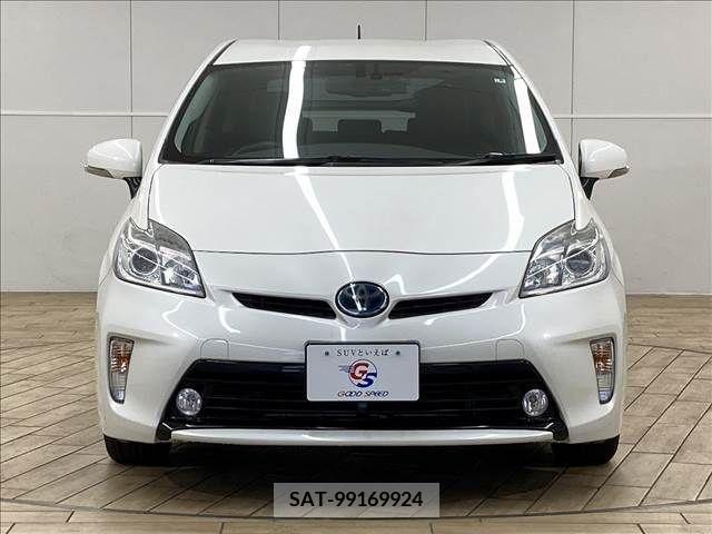 Toyota PRIUS 2013-07 281972-2