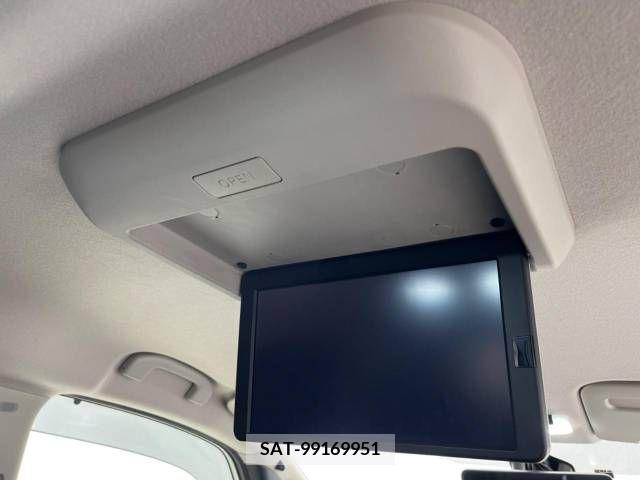 Nissan SERENA 2018-05 253262-5