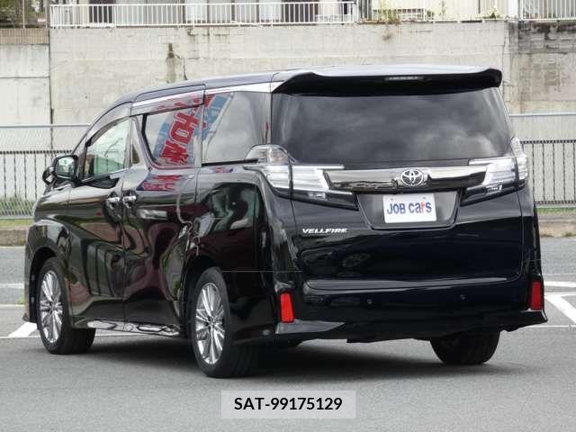Toyota VELLFIRE 2017-01 242118-2