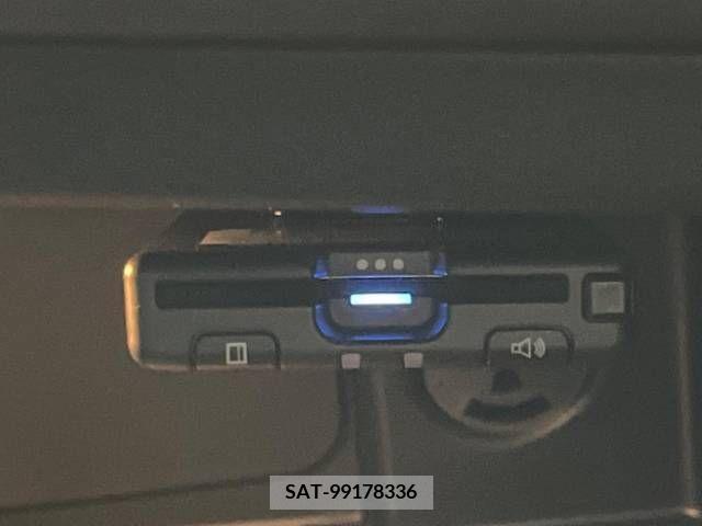 Bmw MINI 2019-07 385294-7