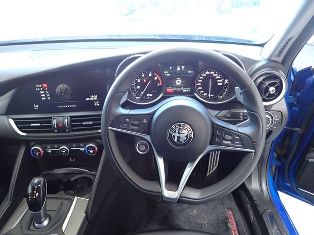 ALFA ROMEO Giulia 2018-11 189806-15