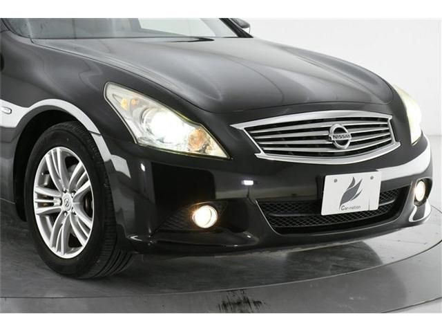 Nissan SKYLINE 2012-02 25072-2