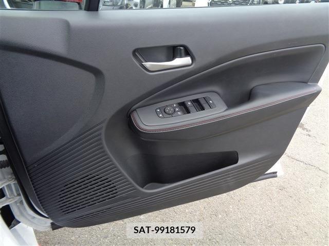 Nissan AURA 2023-01 293247-25