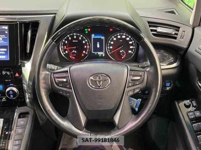Toyota ALPHARD 2022-01 343778-12