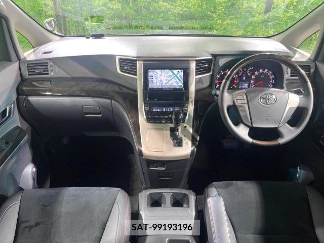 Toyota VELLFIRE 2013-07 287995-1