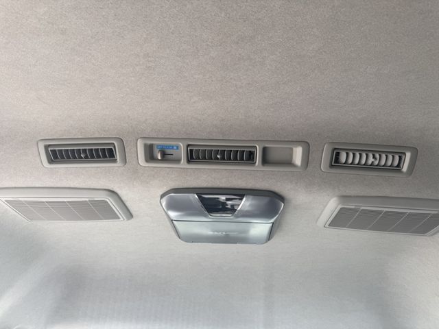 Toyota HIACE COMMUTER 2006-03 185598-23