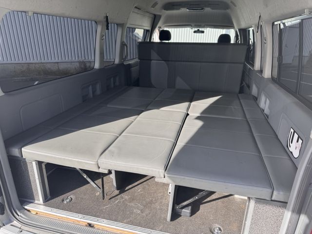 Toyota HIACE COMMUTER 2006-03 185598-21