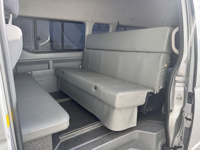 Toyota HIACE COMMUTER 2006-03 185598-19