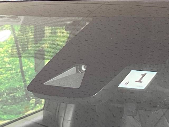 Toyota PRIUS 2019-01 13237-2