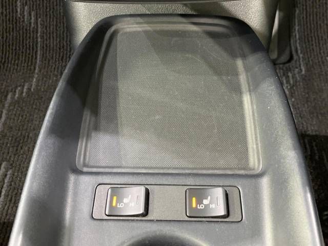 Toyota PRIUS 2019-01 13237-7