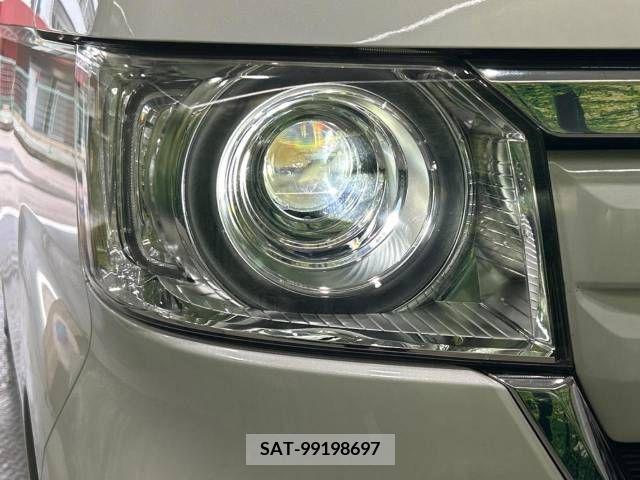 Honda N BOX 2019-10 381659-12