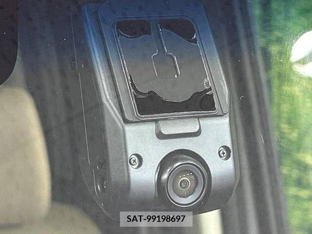 Honda N BOX 2019-10 381659-6