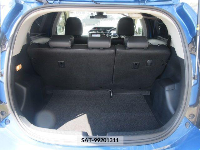Toyota AQUA 2016-07 292181-8