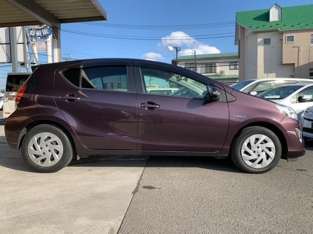 Toyota AQUA 2016-04 1176-4