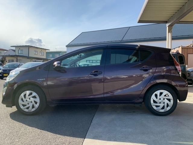Toyota AQUA 2016-04 1176-5