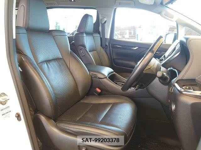 Toyota VELLFIRE 2018-02 369747-9