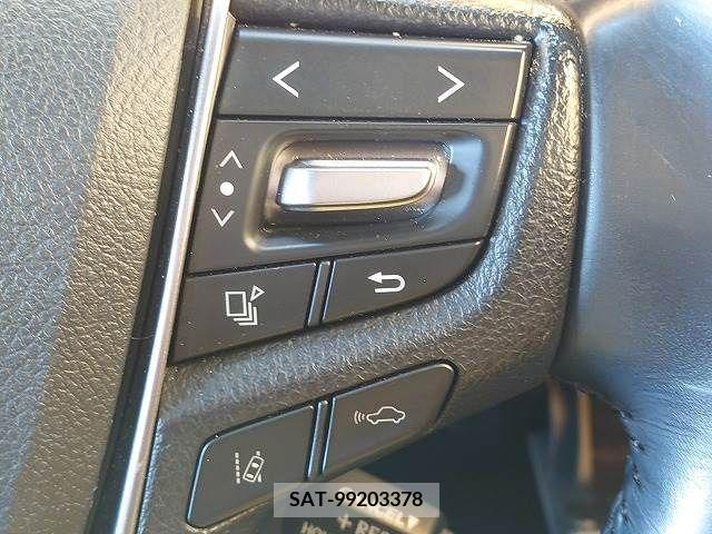 Toyota VELLFIRE 2018-02 369747-6