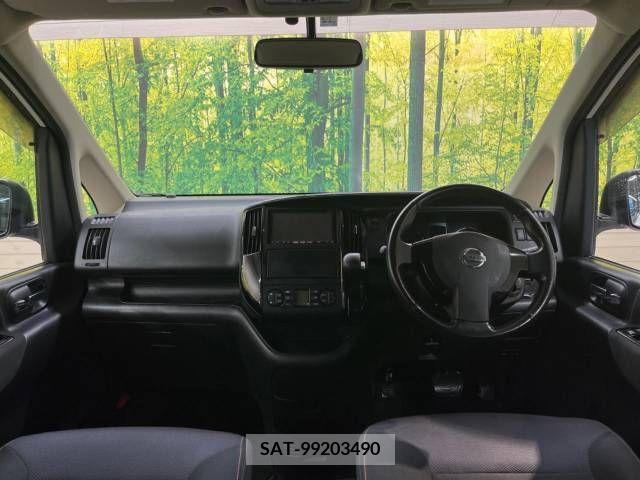 Nissan SERENA 2009-12 367751-1