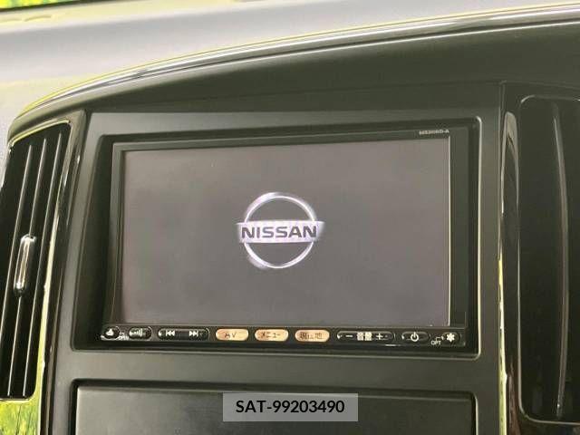 Nissan SERENA 2009-12 367751-2