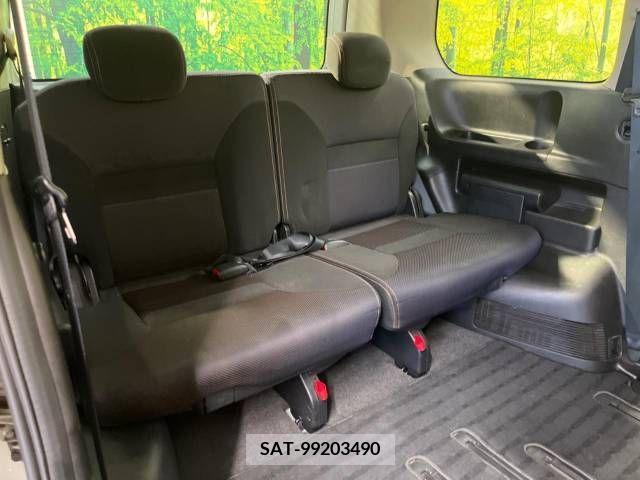 Nissan SERENA 2009-12 367751-10
