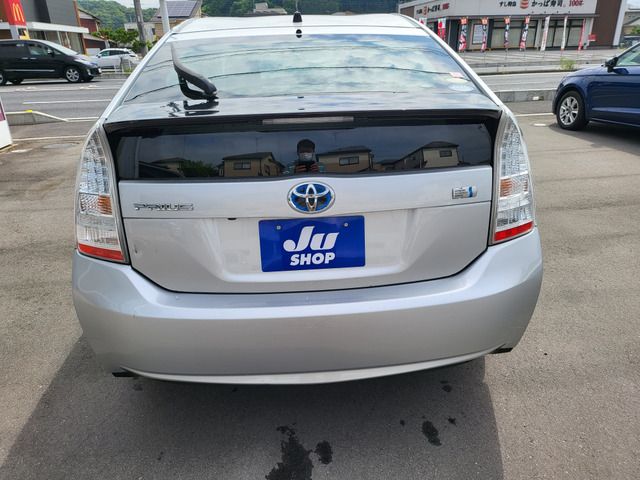 Toyota PRIUS 2010-01 5254-8