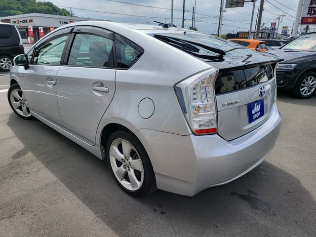 Toyota PRIUS 2010-01 5254-7