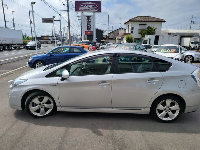 Toyota PRIUS 2010-01 5254-6