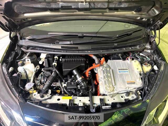 Nissan NOTE 2017-02 365400-18