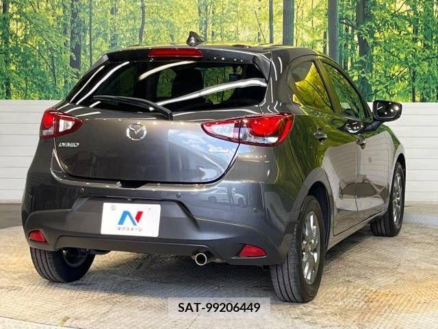 Mazda DEMIO 2018-02 359417-16