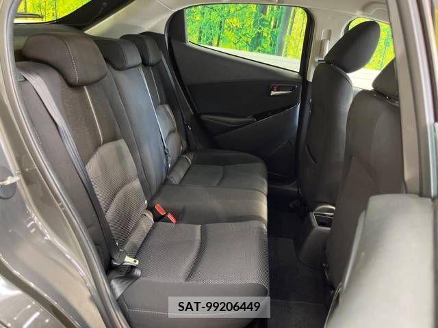 Mazda DEMIO 2018-02 359417-9