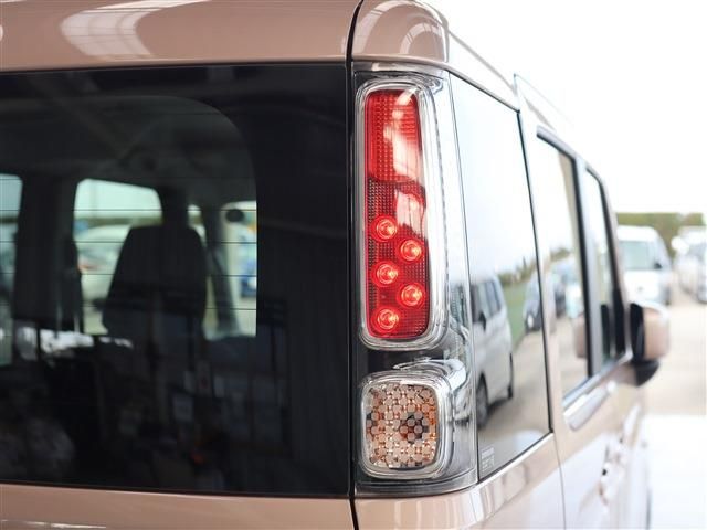 Suzuki SPACIA 2022-11 191874-8
