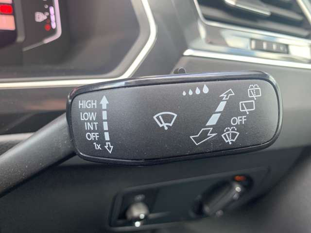 VolksWagen TIGUAN 2020-02 21092-9