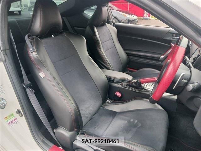 Toyota 86 2015-02 321179-5