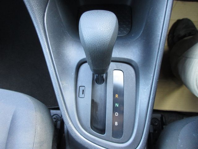 Toyota YARIS 2020-10 180983-15