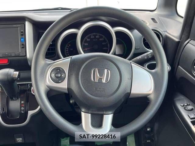 Honda N BOX 2015-11 306618-11