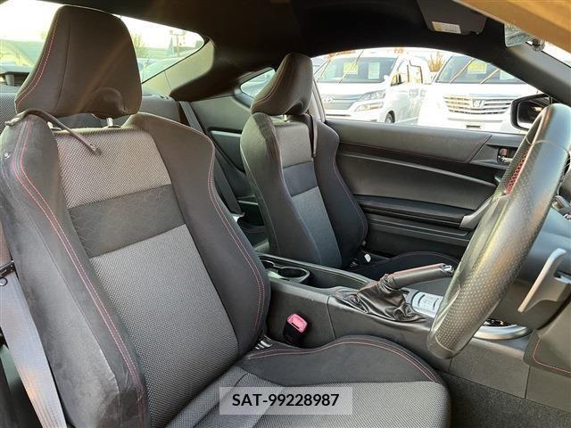 Toyota 86 2012-10 204436-18