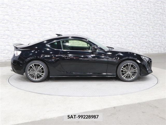 Toyota 86 2012-10 204436-7