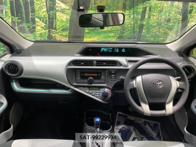 Toyota AQUA 2012-07 314120-1