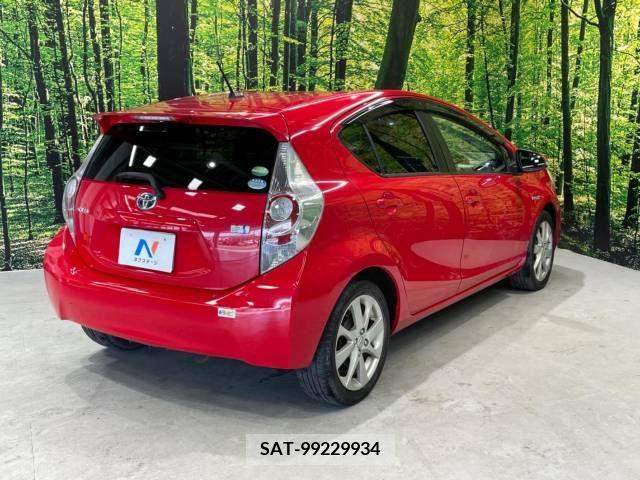 Toyota AQUA 2012-07 314120-15