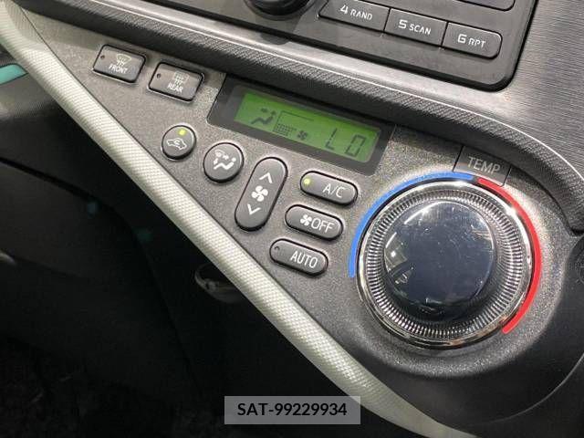 Toyota AQUA 2012-07 314120-4